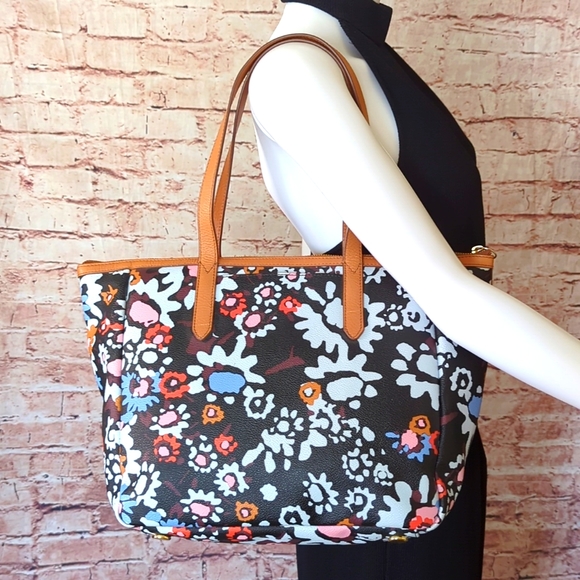 Fossil Bags Fossil Sydney Floral Print Tote Bag Poshmark